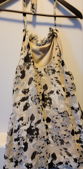 Vero Moda tie halter blouse. Size S. Brown and cream. - Picture 2 of 4